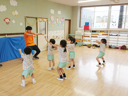 ひっぽダンスクラブ